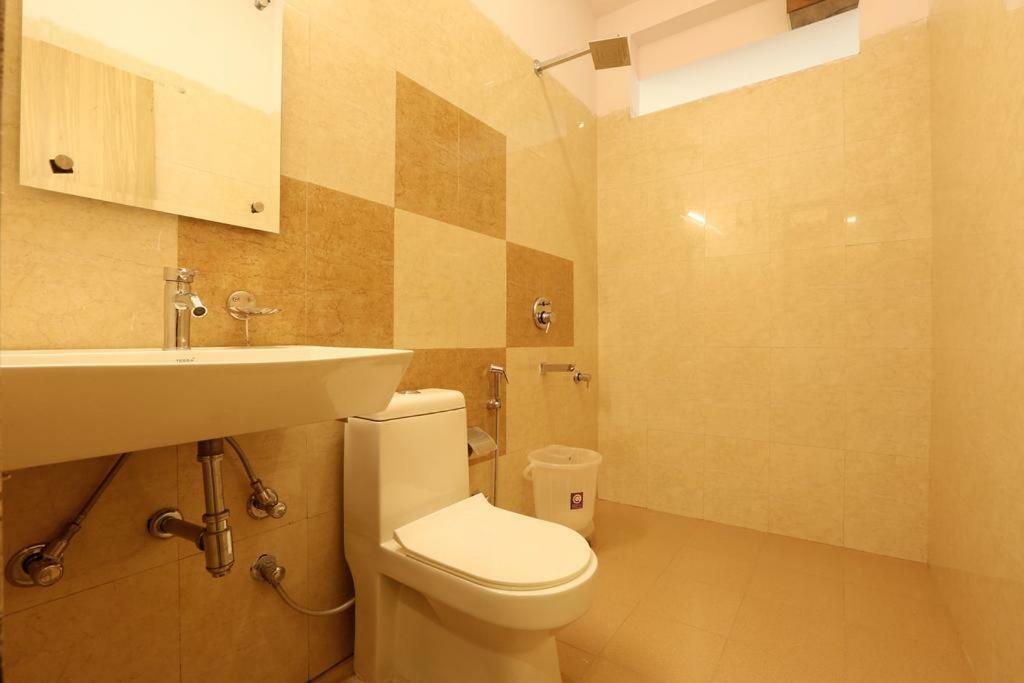 Hotel Wti Airport Grand Delhi New Delhi Extérieur photo